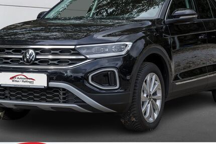 VW T-Roc 5.812 km 29.866 € Witten 58453
