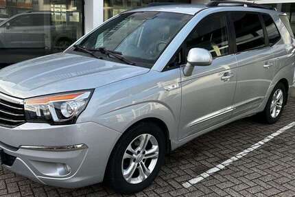 SsangYong Rodius 159.000 km 8.950 &euro; Oberhausen 46049