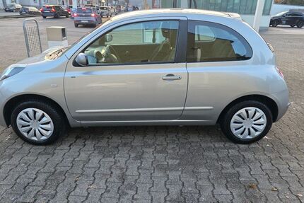 Nissan Micra 124.600 km 2.200 &euro; Recklinghausen 45665