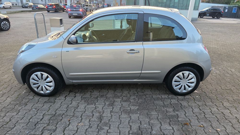Nissan Micra 124.600 km 2.200 &euro; Recklinghausen 45665