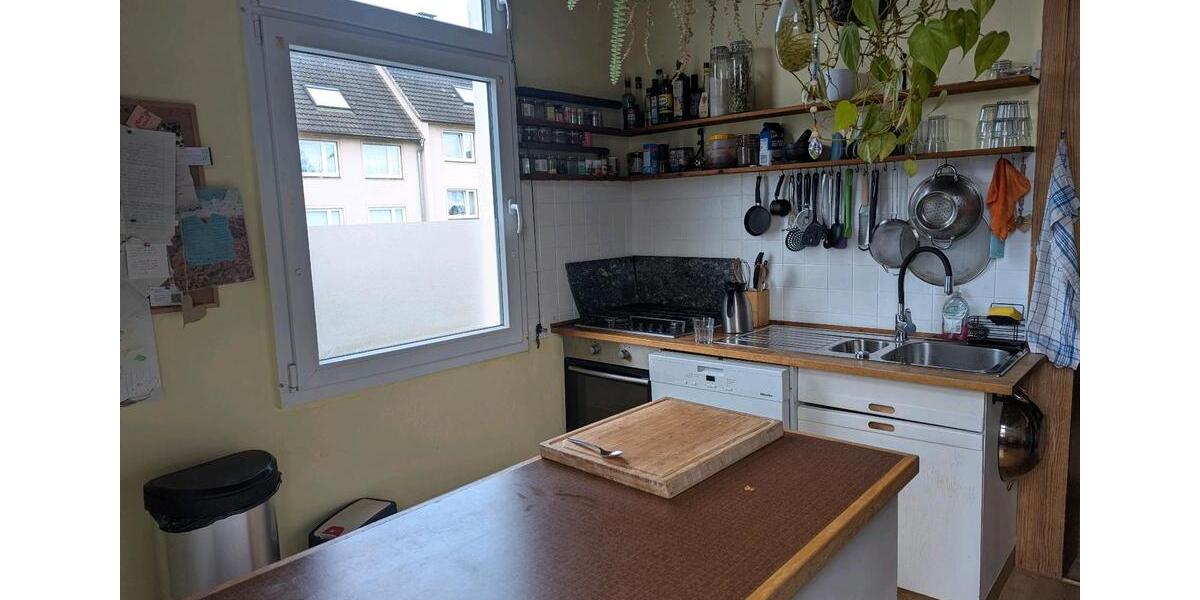 Gemütliche, helle Wohnung zur Untermiete Mai- Oktober 1 zimmer