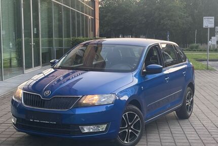 Skoda Rapid 93.000 km 7.750 € Gelsenkirchen 45899