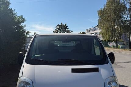Renault Trafic 293.213 km 2.800 &euro; Oberhausen 46045