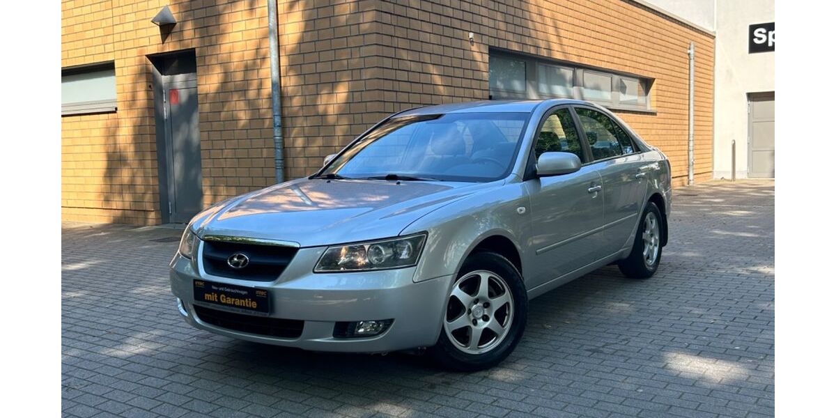 Hyundai SONATA 134.656 km 4.650 &euro; Essen 45326