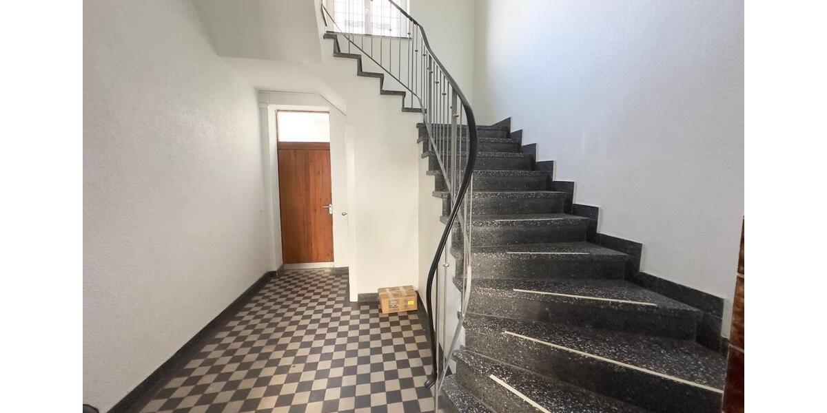 Helle 3.5-Zimmer Wohnung mitten in Essen-Frohnhausen 3 zimmer