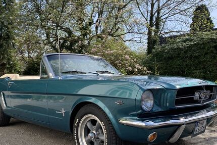 Ford Mustang 9.000 km 79.900 &euro; Sprockhövel 45549