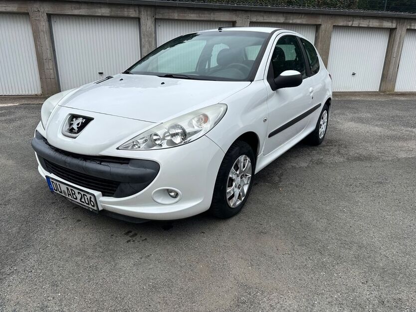 Peugeot 206 72.650 km 2.850 € Oberhausen 46147