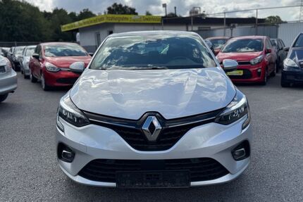 Renault Clio 300.000 km 7.750 € Bottrop 46238