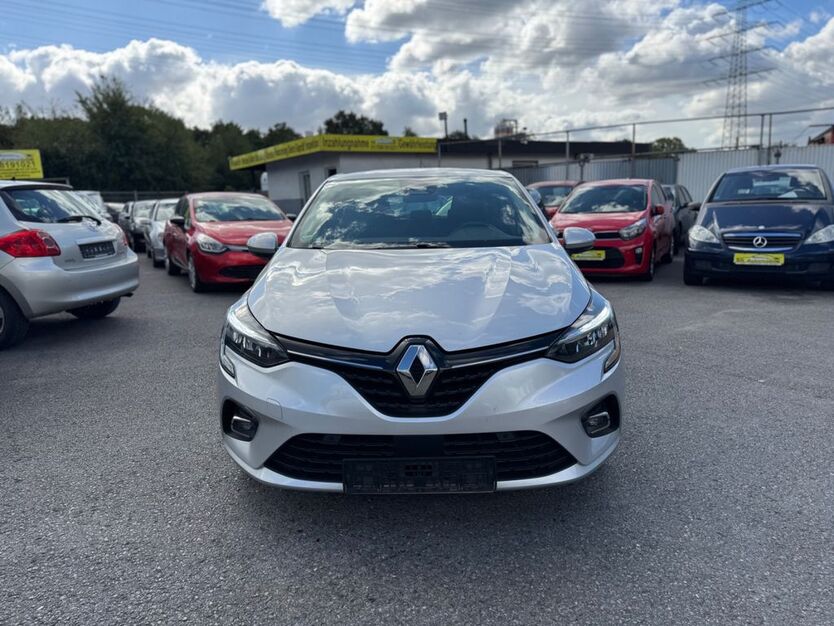 Renault Clio 300.000 km 7.750 € Bottrop 46238