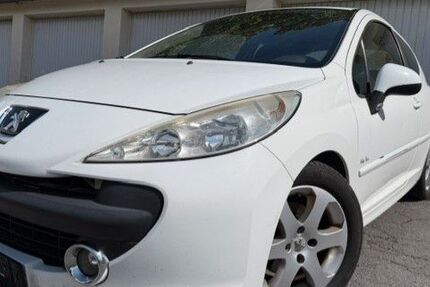 Peugeot 207 213.000 km 2.490 &euro; Dortmund 44328