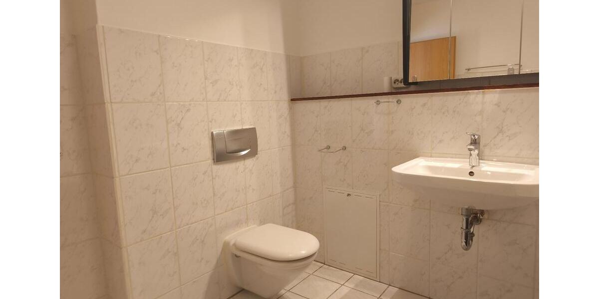 Etagenwohnung Schwerte - 2 Zimmer, 84 m&sup2;, 230.000&euro; | Angebot:27536158