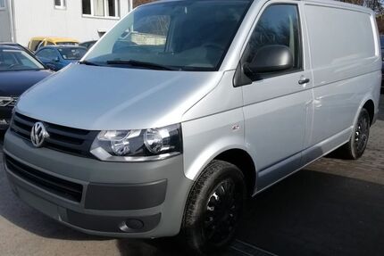 VW T5 Transporter 243.469 km 7.490 &euro; Essen 45309