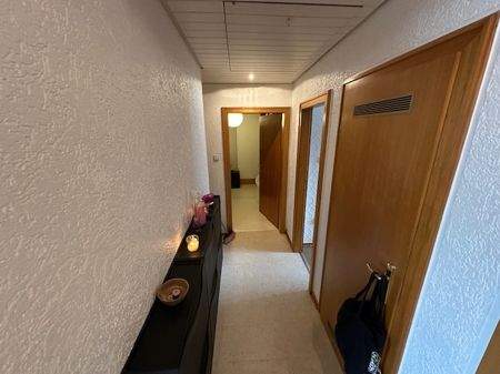 Etagenwohnung Castrop-Rauxel Obercastrop - 3 Zimmer, 76 m&sup2;, 112.000&euro; | Angebot:23971177