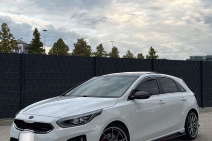 Kia ceed / Ceed 114.400 km 18.100 € Essen 45145