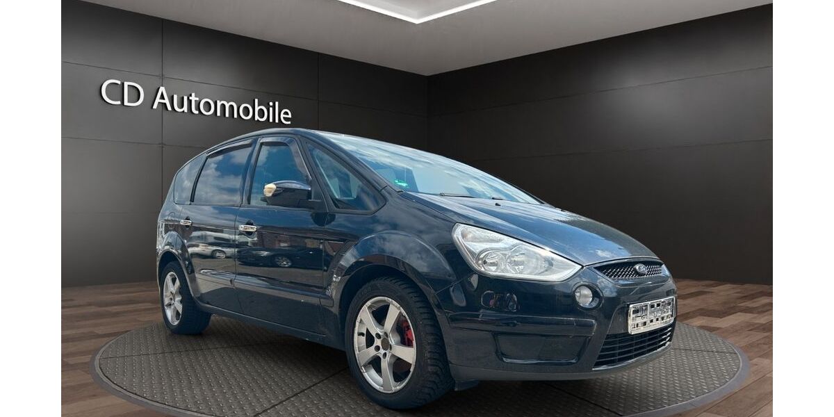 Ford S-Max 265.808 km 3.390 &euro; Recklinghausen 45659