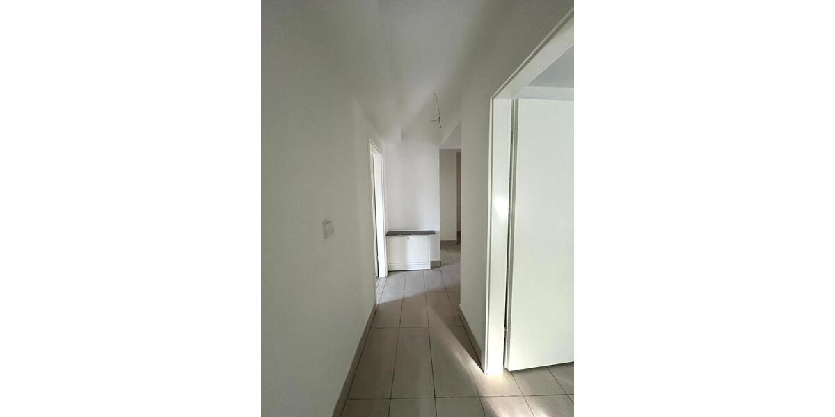 Sanierte 3,5-Zi.-Wohnung mit XXL-Terrasse in GE-Rotthausen zu vermieten! 3 zimmer