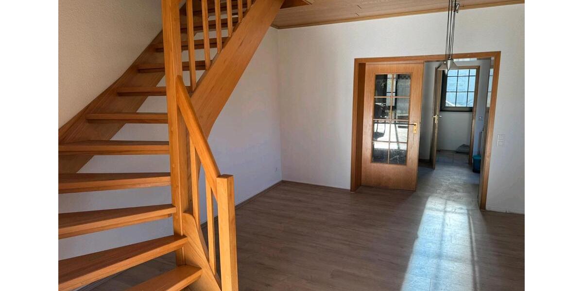 Doppelhaushälfte zu vermieten 3.5 zimmer