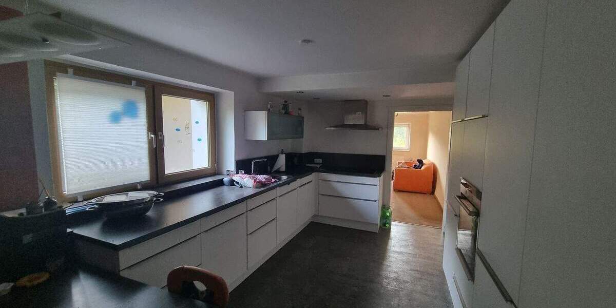 2-Familienhaus mit Potenzial in Hattingen-Niederwenigern 8 zimmer