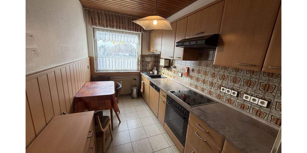 Etagenwohnung Herten / Langenbochum Langenbochum - 4 Zimmer, 104 m&sup2;, 155.000&euro; | Angebot:25779531