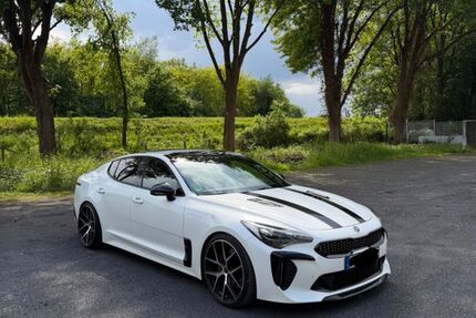 Kia Stinger 110.000 km 29.699 &euro; Selm 59379