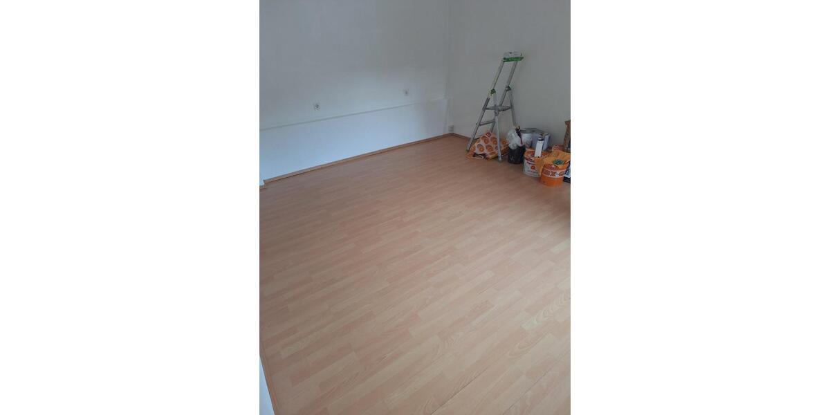 Hochparterre Wuppertal Lichtenplatz - 2 Zimmer, 61 m&sup2;, 396&euro; | Angebot:24976941