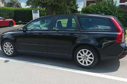 Volvo V50 220.000 km 4.500 € Bochum 44797