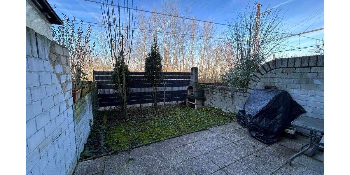 Reihenmittelhaus Oberhausen Altstadt-Mitte - 5 Zimmer, 112 m&sup2;, 399.900&euro; | Angebot:24596119