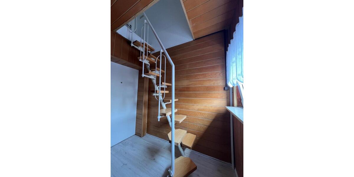 Dachgeschoßwohnung Oberhausen Rothebusch - 2 Zimmer, 37 m&sup2;, 530&euro; | Angebot:27618415