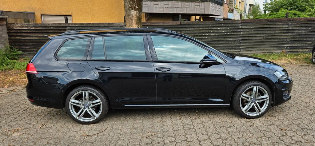 VW Golf 103.000 km 14.000 &euro; Essen 45279
