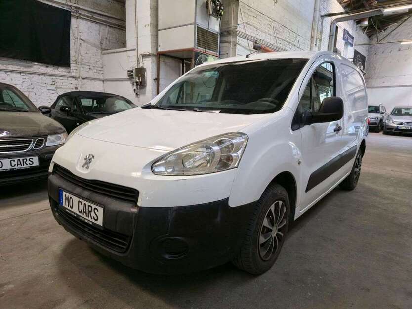 Peugeot Partner 163.000 km 5.990 € Ratingen 40878