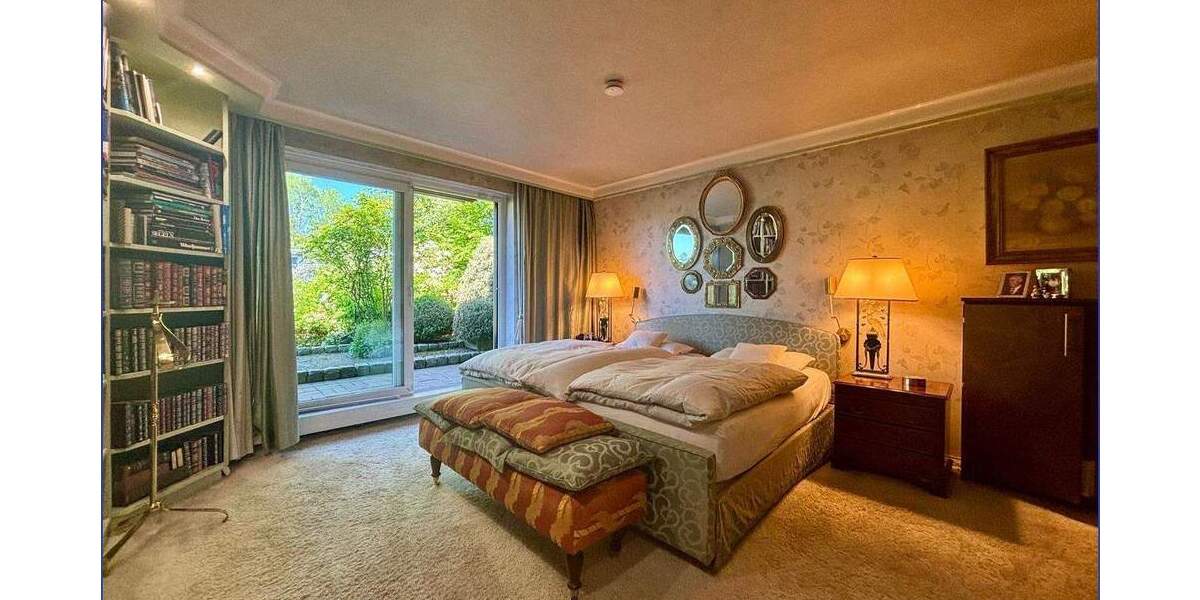 Etagenwohnung Mülheim an der Ruhr Holthausen - 4 Zimmer, 151 m&sup2;, 449.000&euro; | Angebot:25741355