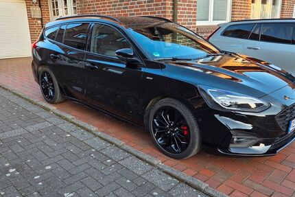 Ford Focus 68.800 km 18.600 € Haltern am See 45721
