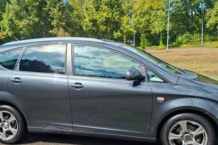 Seat Altea 177.500 km 3.390 &euro; Gelsenkirchen 45896