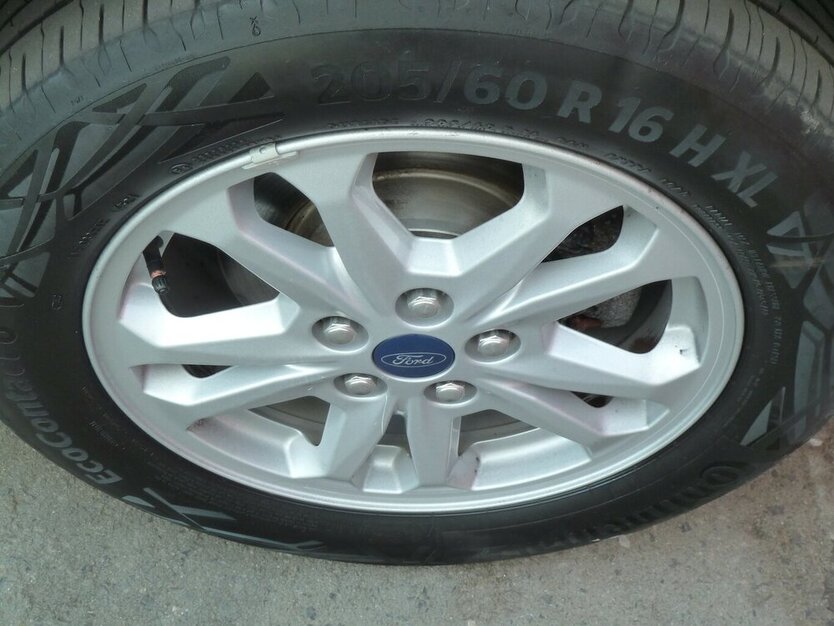 Tourneo Connect Komb1.5 d. Klima Navi Alu Standh.