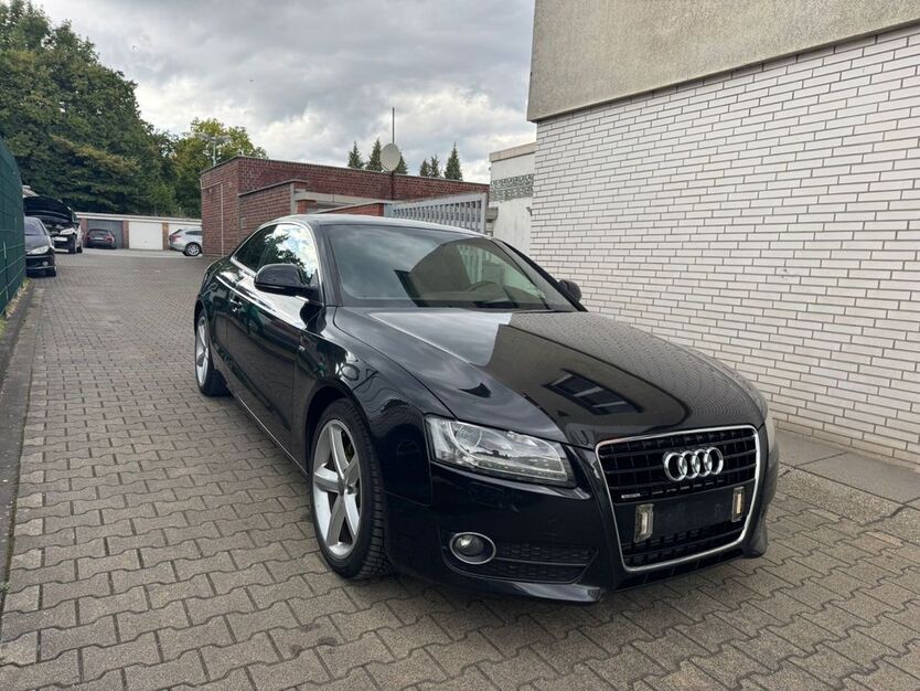 Audi A5 271.000 km 6.500 € Essen 45143