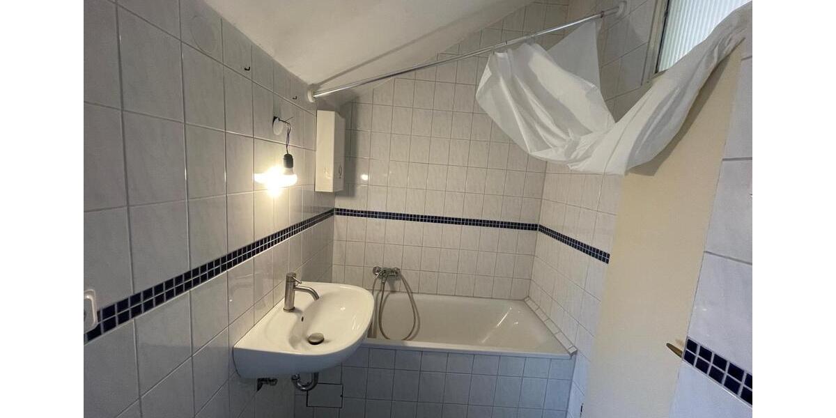 Dachgeschoßwohnung Dortmund Bövinghausen - 2 Zimmer, 60 m&sup2;, 570&euro; | Angebot:27556620
