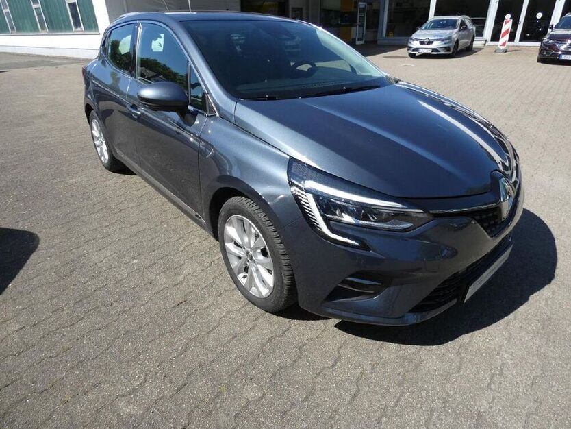 Clio