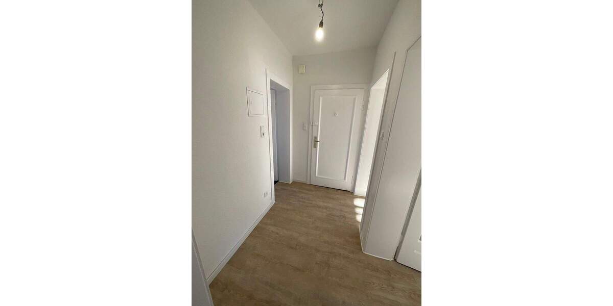 Etagenwohnung Wuppertal Barmen - 4 Zimmer, 94 m&sup2;, 759&euro; | Angebot:25701008