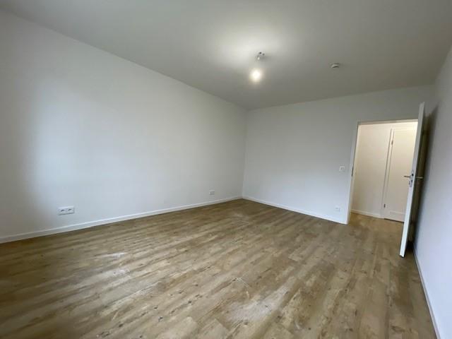 Erdgeschoßwohnung Mülheim an der Ruhr Broich - 3 Zimmer, 76 m&sup2;, 761&euro; | Angebot:25650446