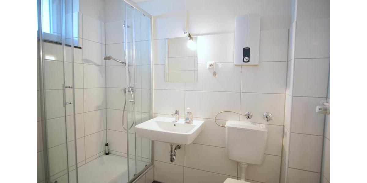Etagenwohnung Essen Stadtbezirk III - 1 Zimmer, 40 m&sup2;, 375&euro; | Angebot:23866163