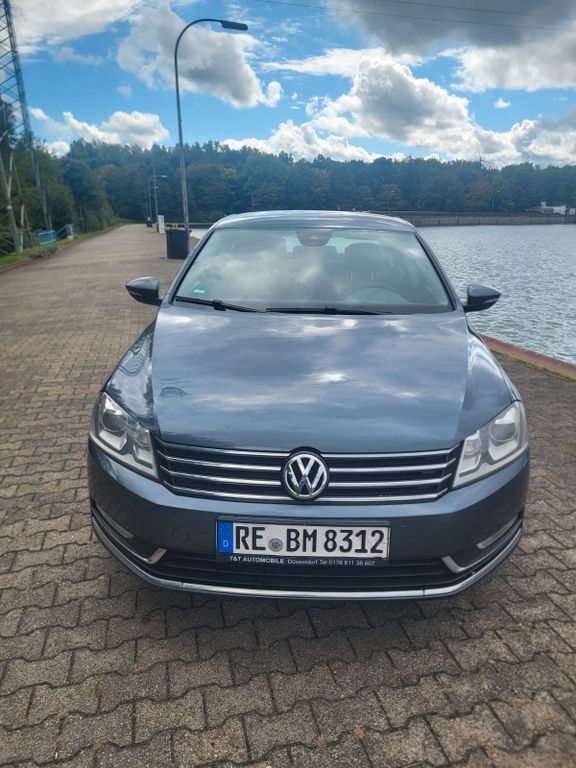 VW Passat 113.469 km 9.199 € Datteln 45711