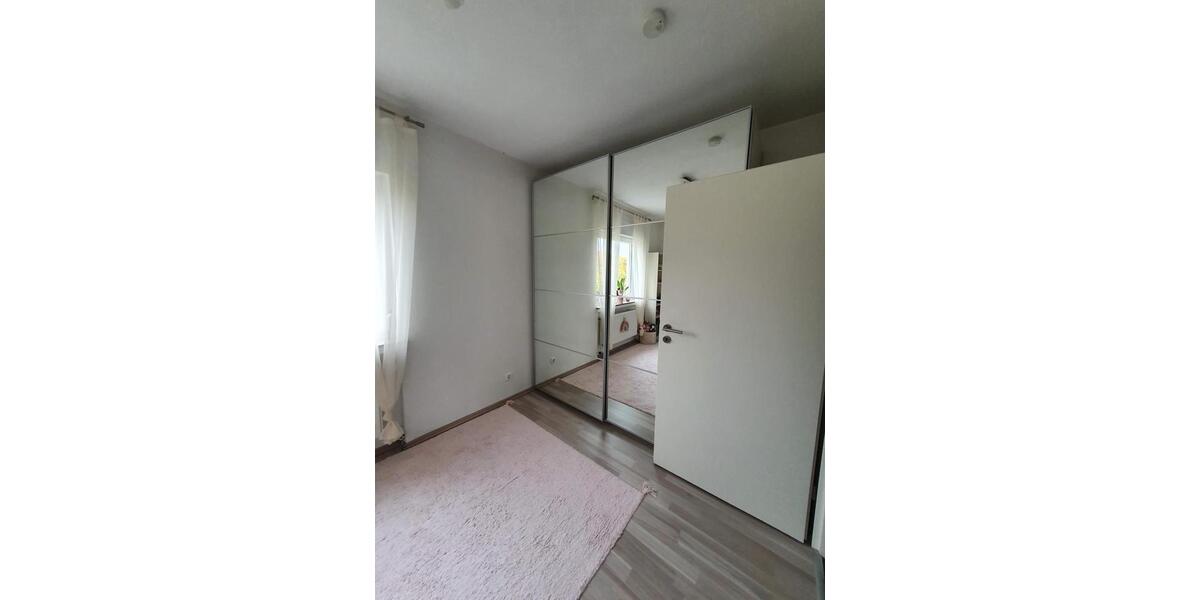 Etagenwohnung Dortmund Brackel - 3.5 Zimmer, 74 m&sup2;, 680&euro; | Angebot:27592602
