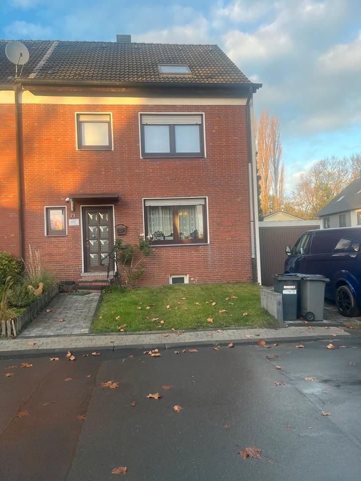 Exklusives Reihenendhaus in Bochum -Gerthe mit 3 Garagen zimmer