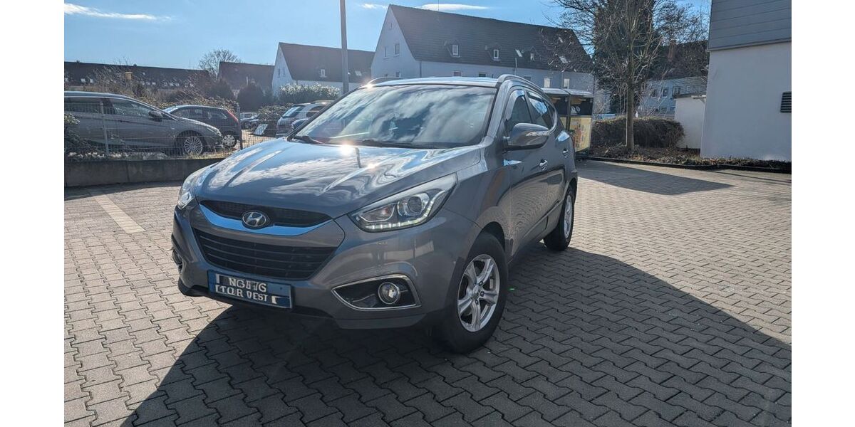 Hyundai ix35 126.000 km 12.100 &euro; Gladbeck 45968