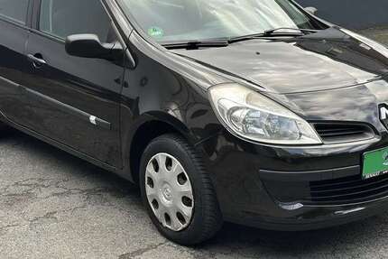 Renault Clio 164.600 km 3.299 € Oberhausen 46049