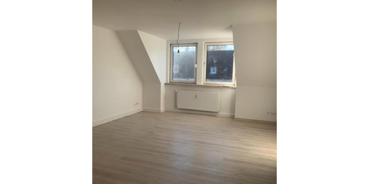 Dachgeschoßwohnung Herne Wanne - 2 Zimmer, 65 m&sup2;, 469&euro; | Angebot:25784507