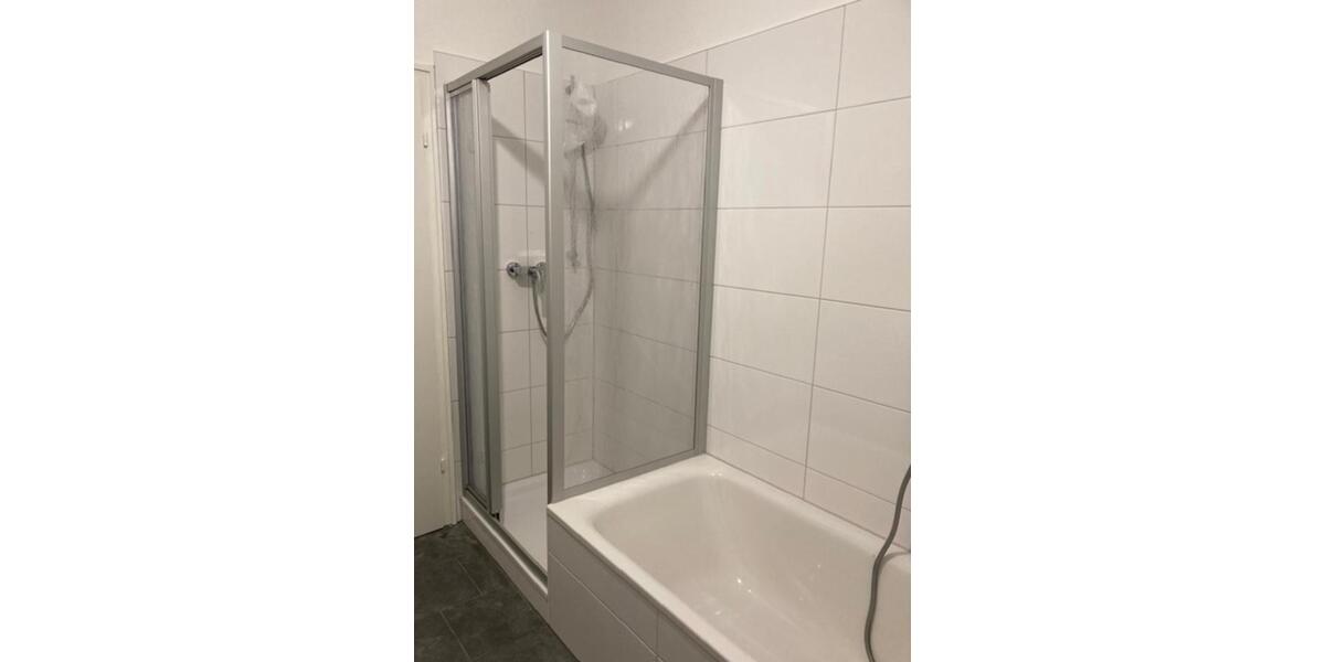 EG -Nichtraucher - Wohnung in Bottrop, Erstbezug nach Sanierung 3 zimmer