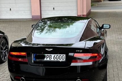 Aston Martin DB9