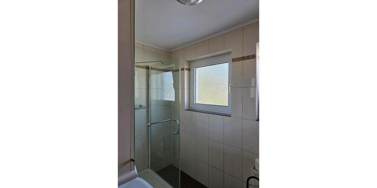 Moderne 2-Zimmer-Wohnung mit Balkon + Küche im Herzen von Dönberg 2.5 zimmer