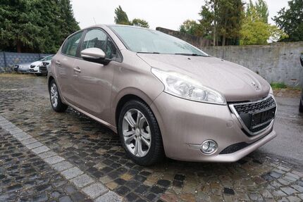 Peugeot 208 114.265 km 4.890 &euro; Bochum-Wattenscheid 44866